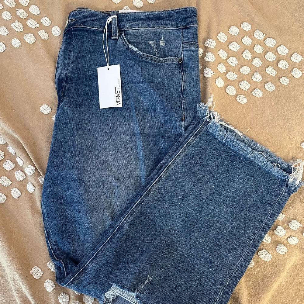 Straight Leg Distressed Jeans